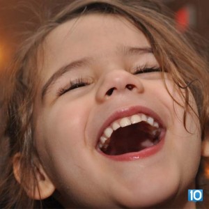 Mutlu Çocuk Yetiştirmenin 10 Yolu